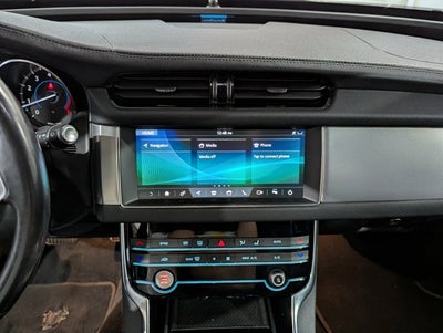 2019 Jaguar XF AWD Sedan 25t Prestige AWD