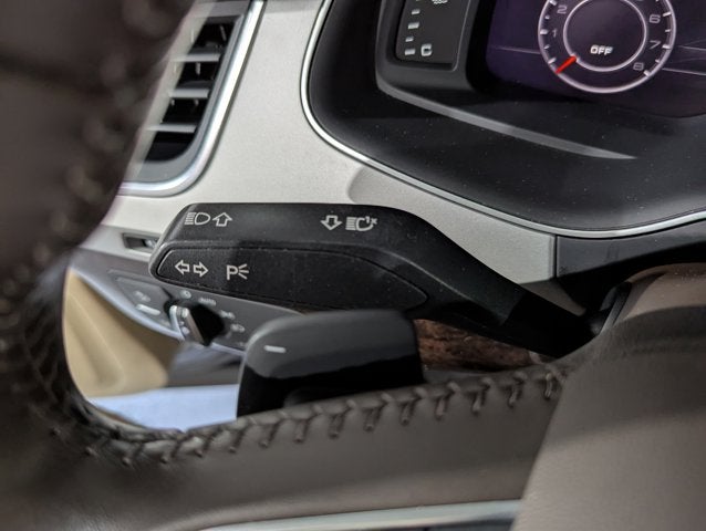 2019 Audi Q7 2.0L 4 Cyl Turbo AWD SE Premium 45 TFSI quattro