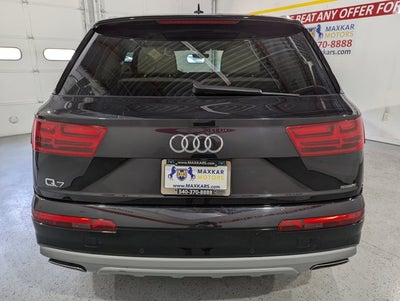 2019 Audi Q7 2.0L 4 Cyl Turbo AWD SE Premium 45 TFSI quattro
