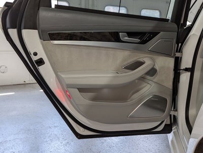 2015 Audi S8 4.0L V8 AWD 4dr Sdn