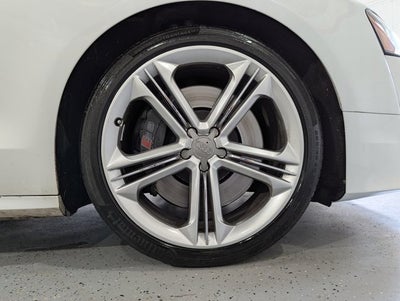 2015 Audi S8 4.0L V8 AWD 4dr Sdn