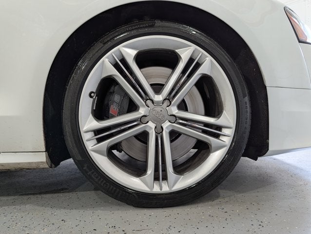 2015 Audi S8 4.0L V8 AWD 4dr Sdn