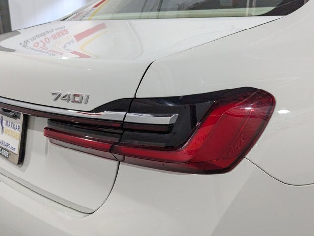 2020 BMW 7 Series 3.0L 6 Cyl Turbo 740i Sedan